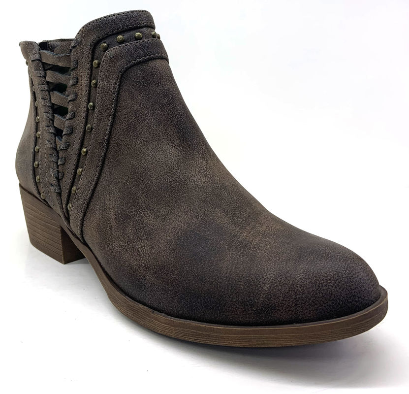 Chaussures de femme imperméables à l' eau avec lacets jusqu' à la fermeture