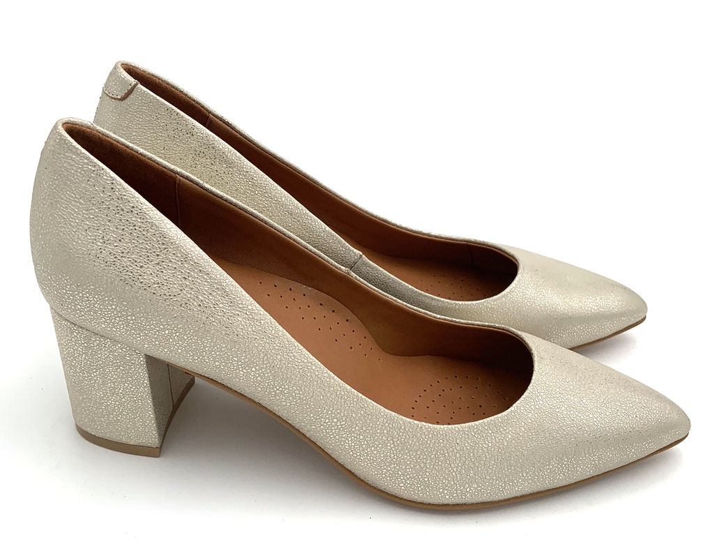 Les femmes à la mode pompent les talons en cuir avec des talons gros OEM