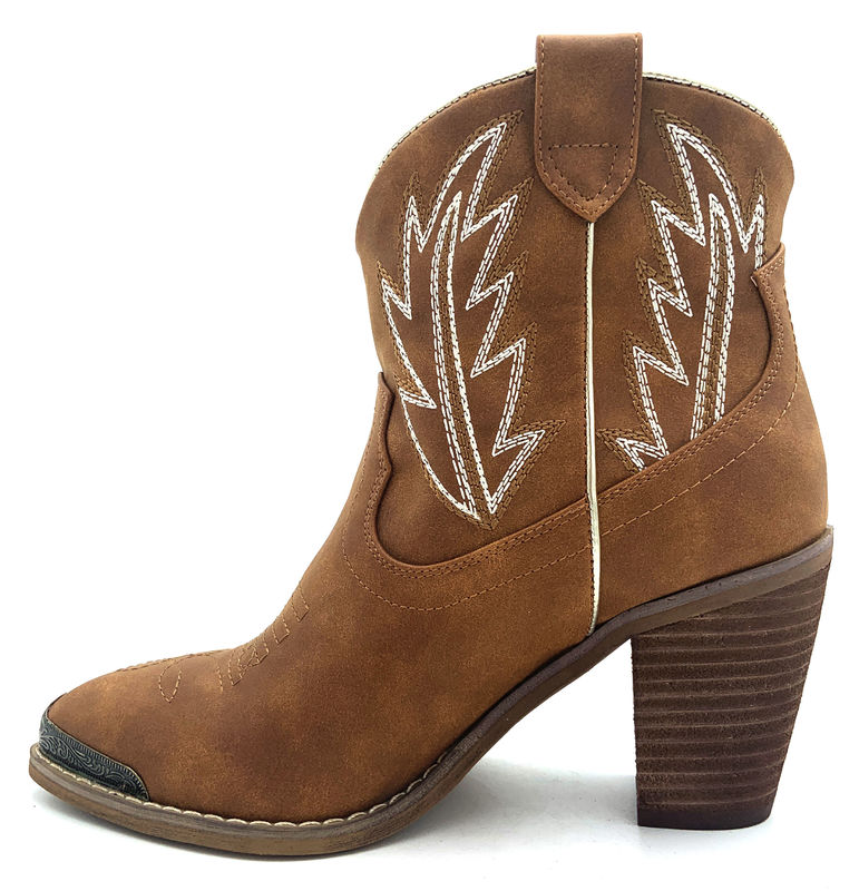 Chaussures à talons de taille moyenne pour femmes à talons hauts
