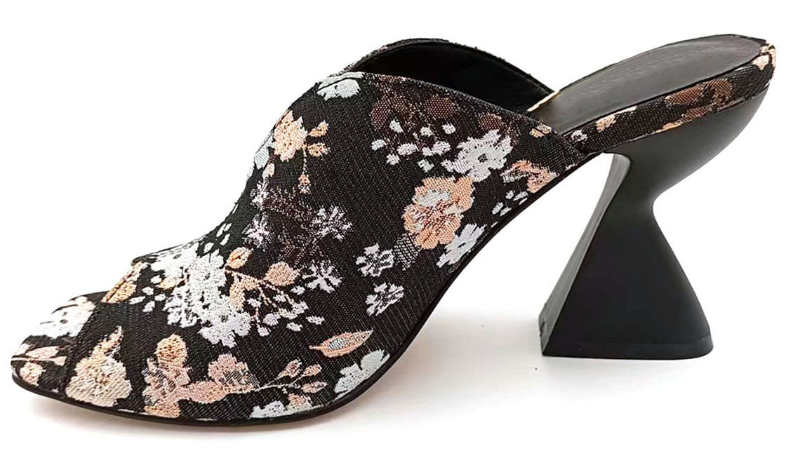 Brocart Jacquard Floral Vampire haut Peep Toe Mule avec gâteau sculpté debout talon