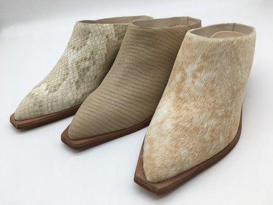 Matériau en cuir Femmes Mules à talons hauts, 4,5 pouces Mules à talons hauts avec orteil fermé