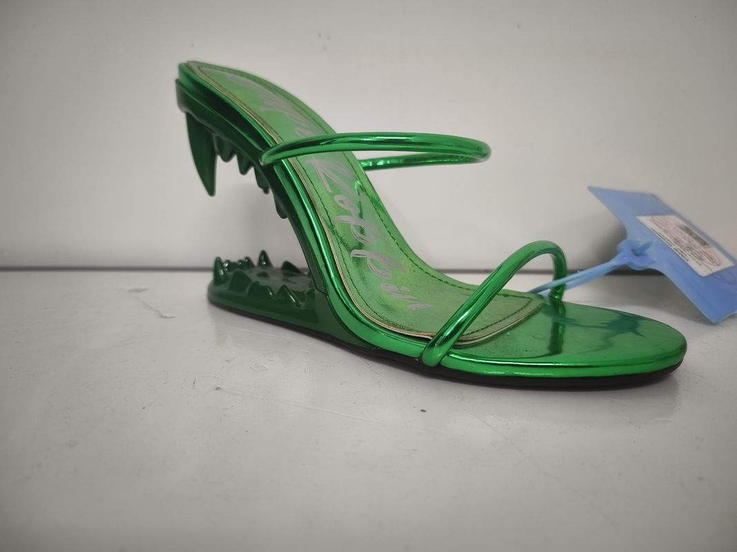 Type de fermeture à glissière Femmes Talons à pompe avec revêtement en cuir Vert